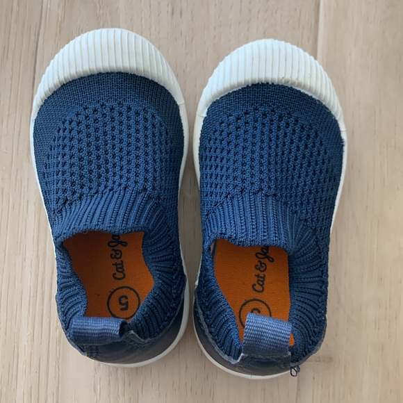 Cat & Jack
Toddler Corey Slip-On Sneakers - Picture 4 of 6